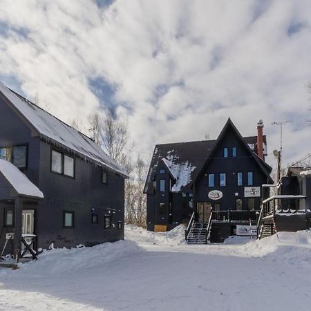 Freeride Backpackers Lodge Нісеко Екстер'єр фото