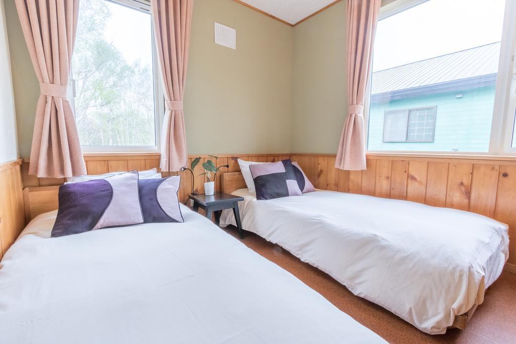 Freeride Backpackers Lodge Нісеко Екстер'єр фото