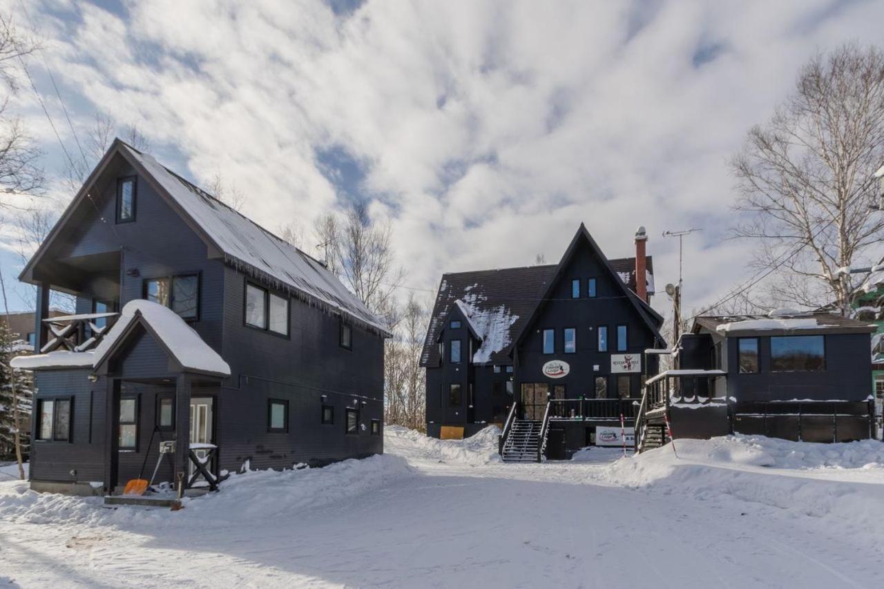Freeride Backpackers Lodge Нісеко Екстер'єр фото